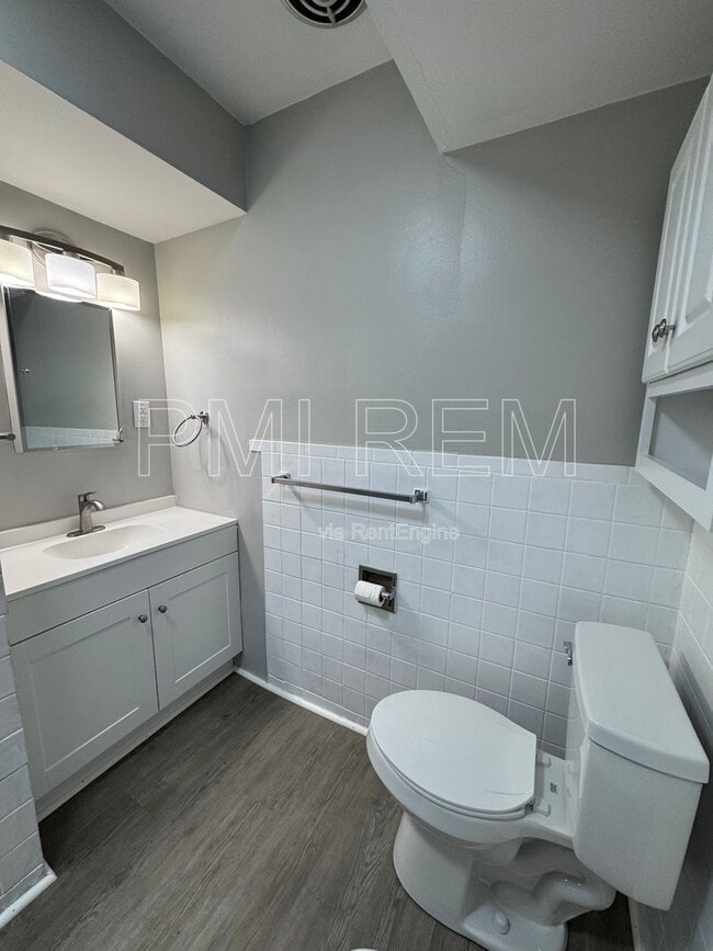 Photo - 128 S Miller Rd Unidad A