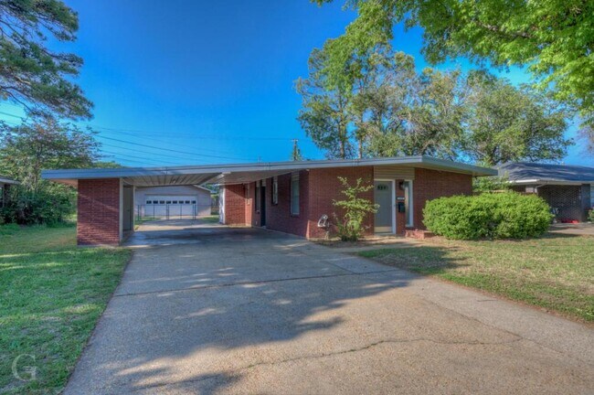 Photo - 3310 Reily Ln