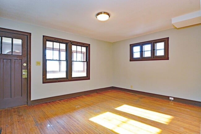 Photo - Spacious 4 Bed / 2 Bath Home – Minutes from Grand Casino Arena