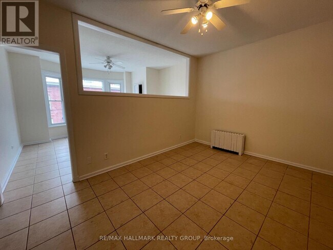 Photo - 120 Murray St Unité 5