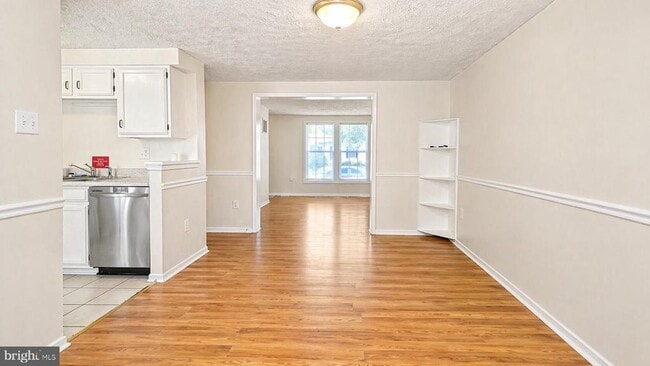 Photo - 7416 Kilcreggan Terrace