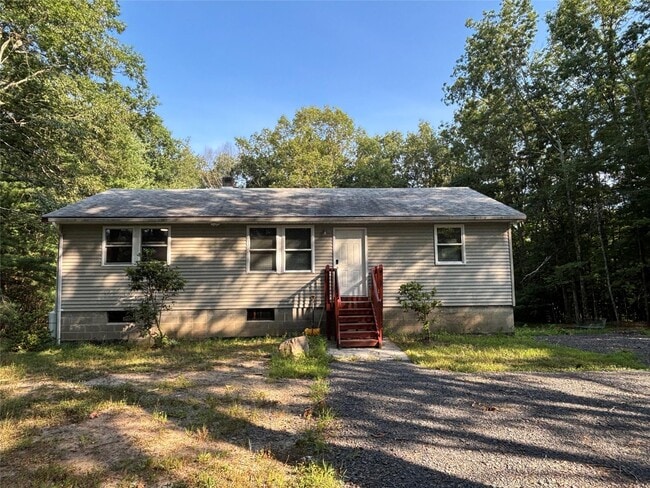 Building Photo - 46 Woods Rd Rental