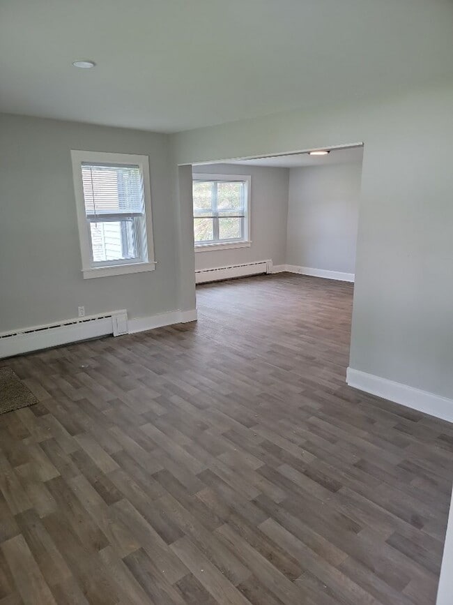 Photo - AVAILABLE JUNE 1st 2026 - Fantastic Newly Renovated 5 Bed 2 Bath Home w/ Garage