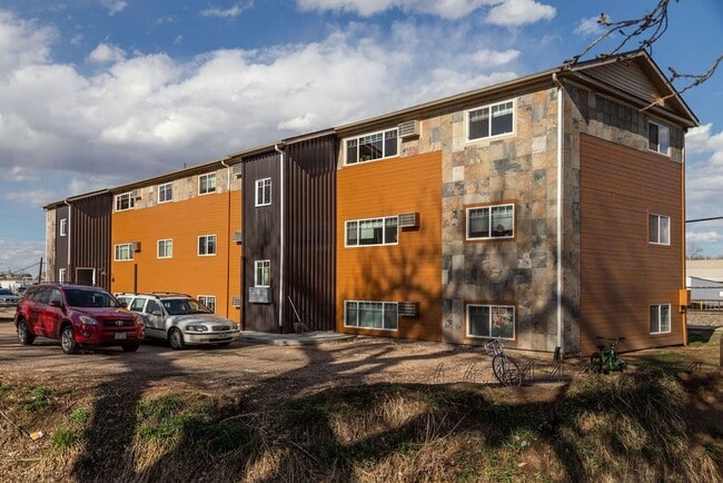 Photo - 2628 Redwing Rd Unit 2628 Redwing Rd Apt 2