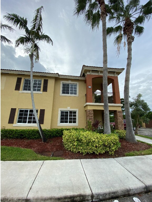 Apartments for Rent in Homestead, FL