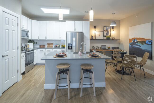 2BR, 2BA - 959SF - Kitchen - Range at Reunion Apartments