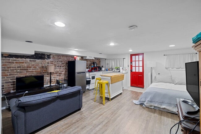Photo - Beautiful, Spacious and Convenient in the HEART of DC