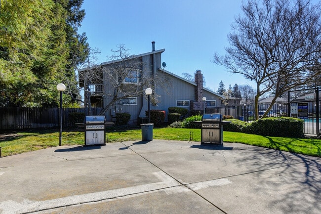 Quail Pointe