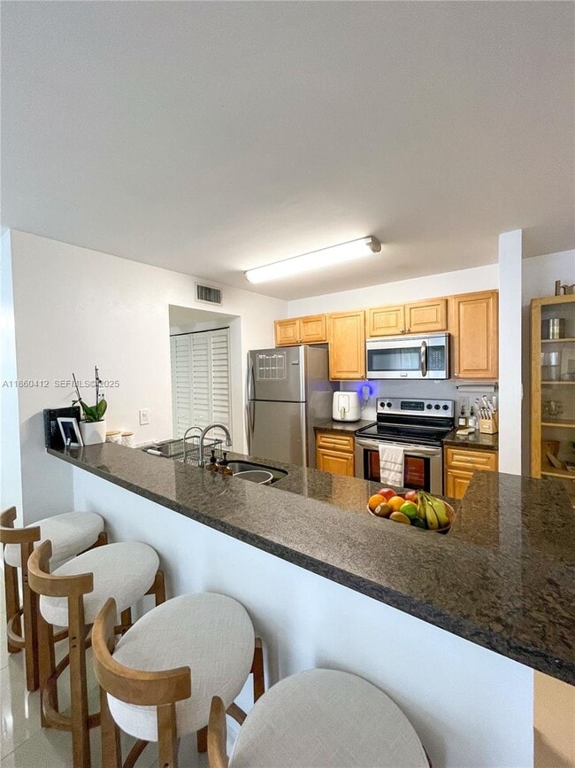 Photo - 15821 SW 104th Terrace Unidad 203