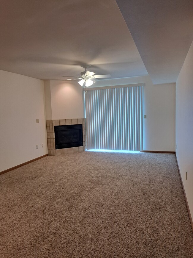 Building Photo - 586 Athletic Way Unit 586 Rental