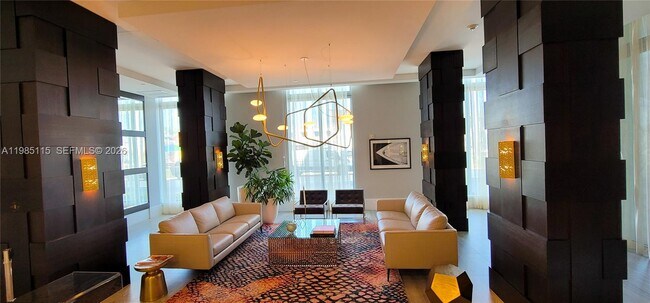 Building Photo - 140 S Dixie Hwy Unit 520