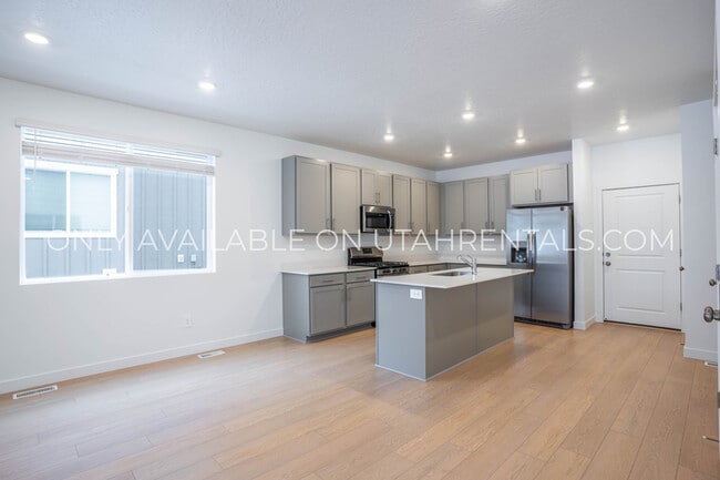 Building Photo - 4941 Willowstone Dr