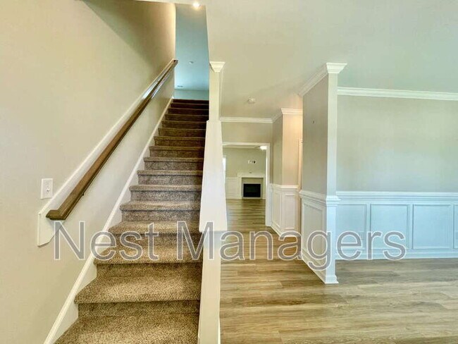 141 Burnside Dr