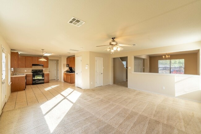 Photo - 4919 Celtic Cor