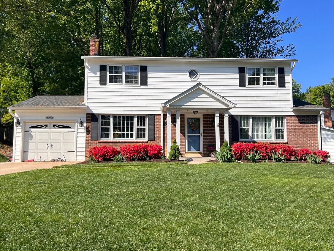 Photo - 6906 Spur Rd (Springfield, VA)