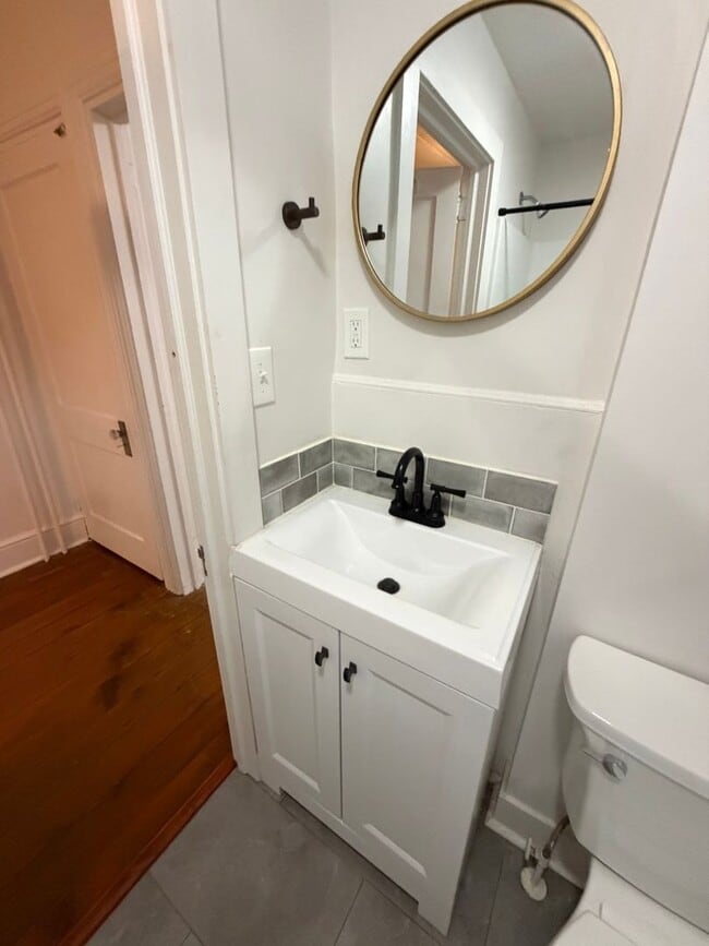 Photo - 338 Lancaster Ave Unit 1