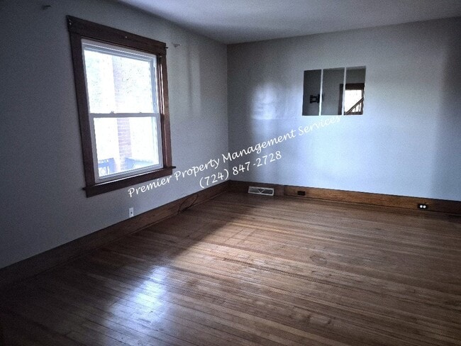 Photo - 2008 Beaver Rd