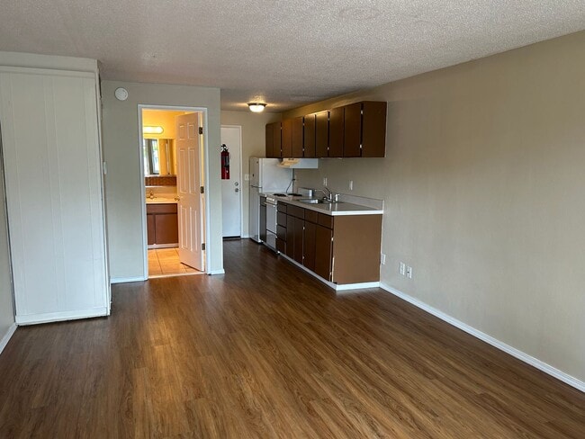 Photo - Cozy Studio Downtown Unit 1245-10