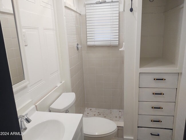 Photo - 1625 E Pinchot Ave