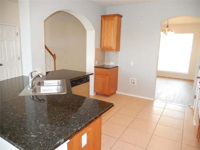 Photo - 64 White Magnolia Cir