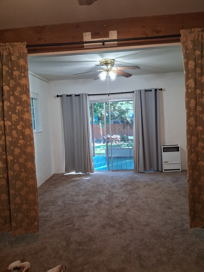 Dormitorio/Sala de estar - 770 Haines Ct Unidad Studio A