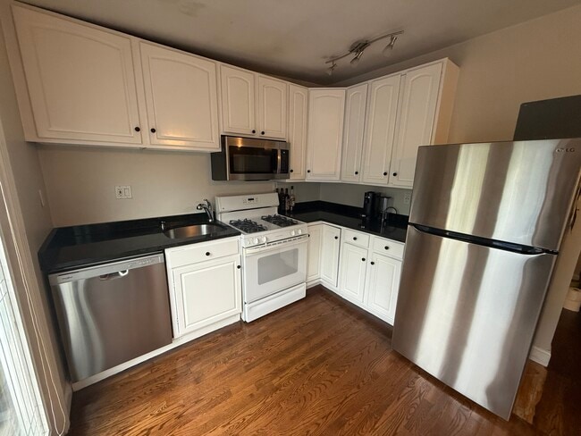 Photo - 34 Baxter St Unidad #3