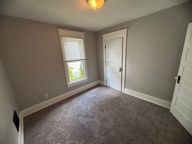 Photo - 4 bedroom 1 bath Home in Davenport