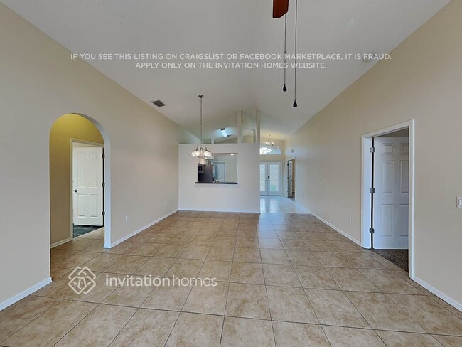 Photo - 7900 Hamlet Dr