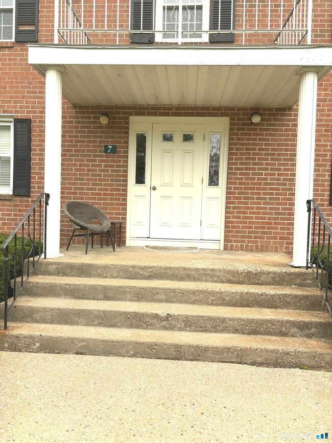 7 Brickyard Rd Unit D