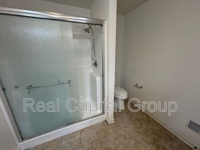 Photo - 28 Whitaker Dr