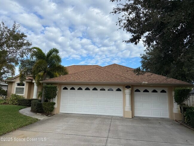 Photo - 5971 Newbury Cir