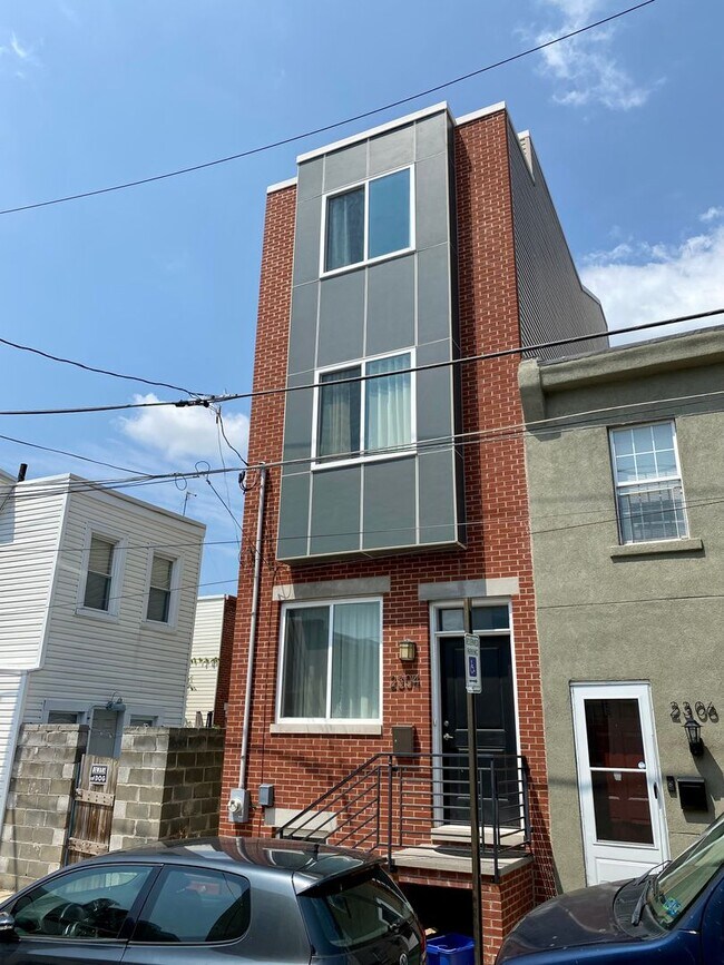 Beautiful 3-Bedroom Townhouse in Fishtown ... - Beautiful 3-Bedroom Townhouse in Fishtown ...