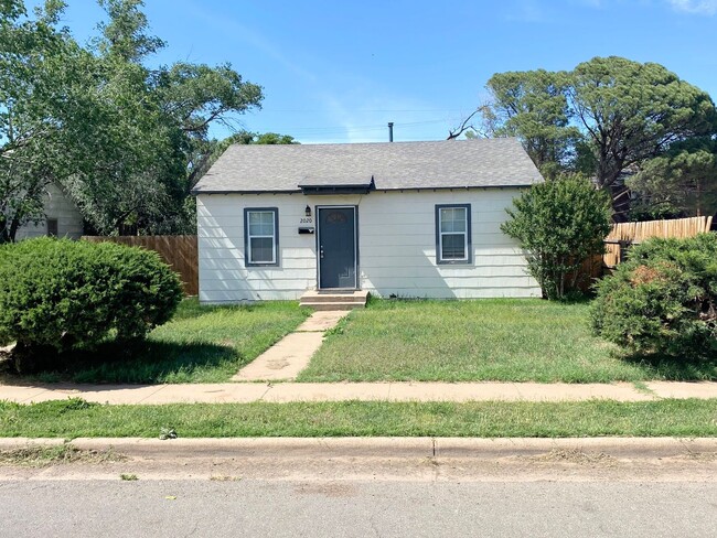 Photo - 2020 35th St Casa
