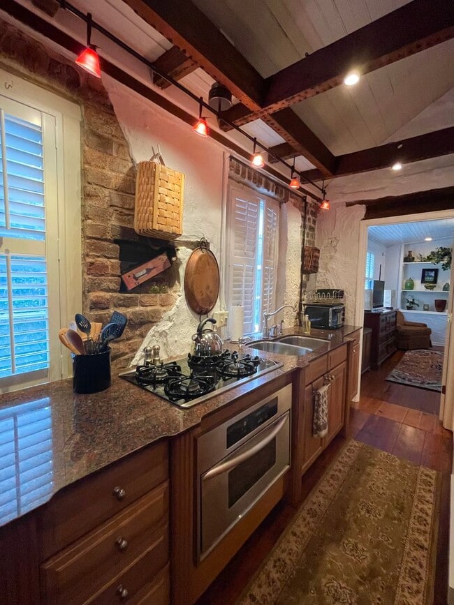 Photo - Charming fully furnished one bedroom condo in Ansonborough Unit K