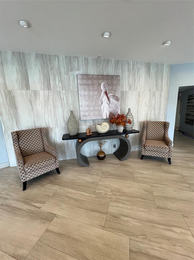 Photo - 1200 Hibiscus Ave Unidad 1501