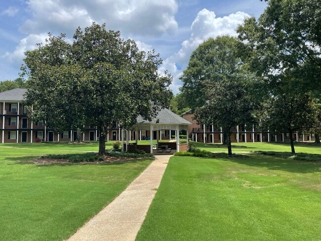 Photo - Riverbend Commons - Unit 205-C