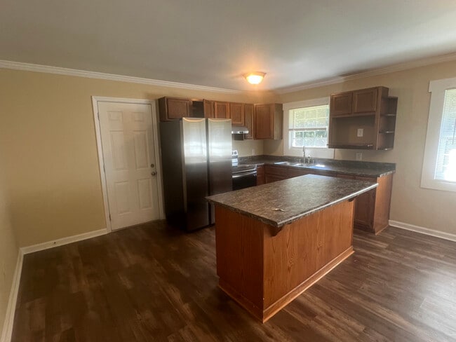 Photo - 183 Rogers Dr