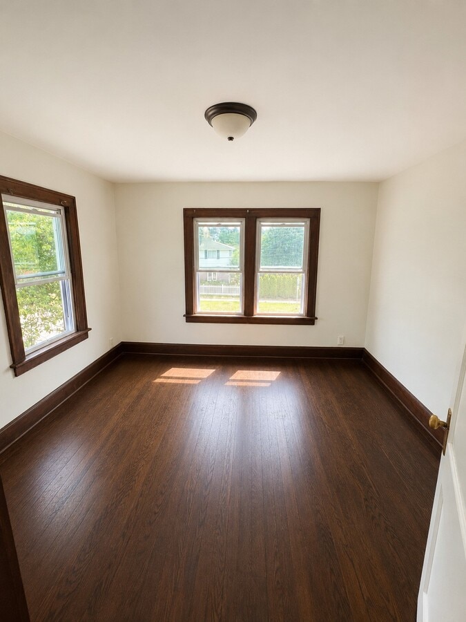 Photo - 225 N McKinley Ave