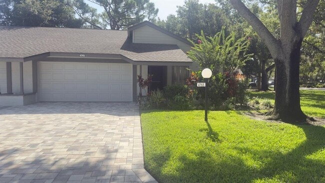 Building Photo - 4765 Oak Forest Dr W Rental