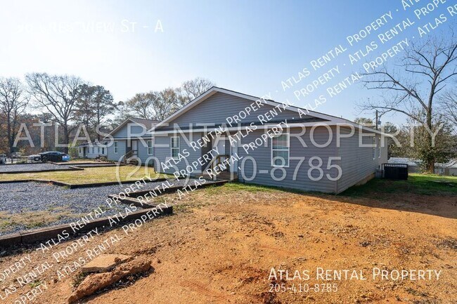 Photo - 96 Crestview St