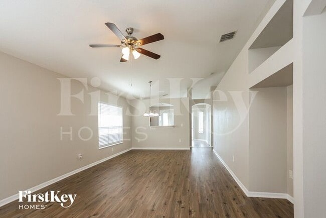 Photo - 928 Seminole Sky Dr