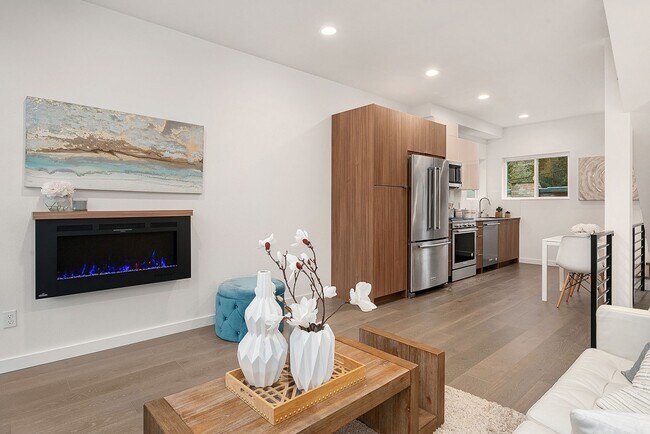 Photo - Stylish, Bright and Efficient 2 bed 1.75 B...