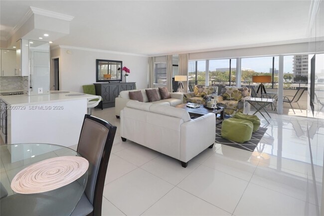 Photo - 220 Kings Point Dr Unit 415