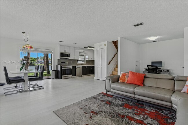 Photo - 6825 NW 169th St Unit 54H