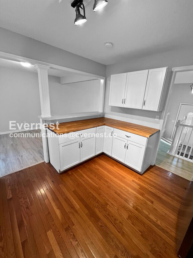 Photo - 13033 S Cardiff St