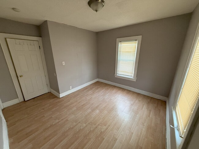 Photo - 2828 Blaisdell Ave Unidad 2 Bedroom Apartment