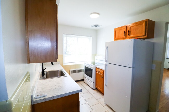 Photo - 5001 Madison Rd Unit 2