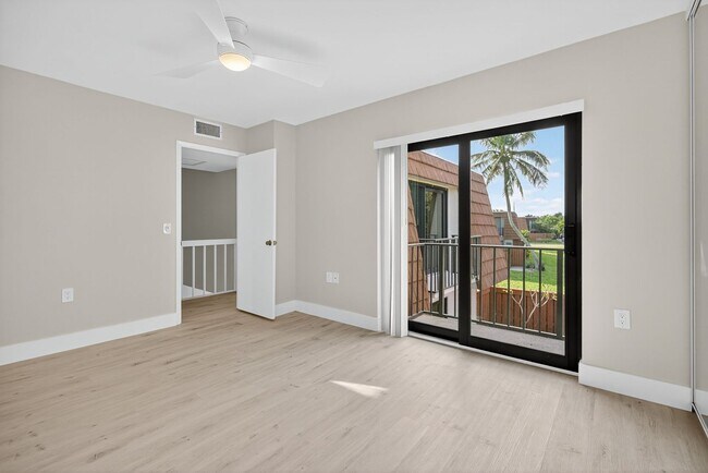 Photo - 2/2 Townhouse in Tequesta