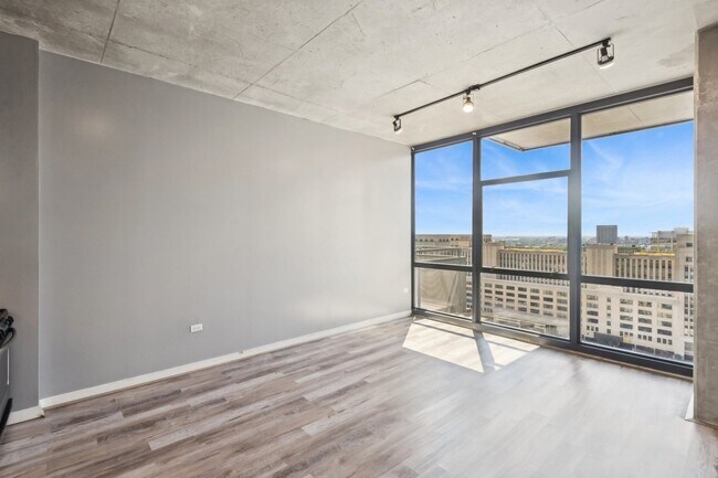 Photo - 235 W Van Buren St Unit 2513