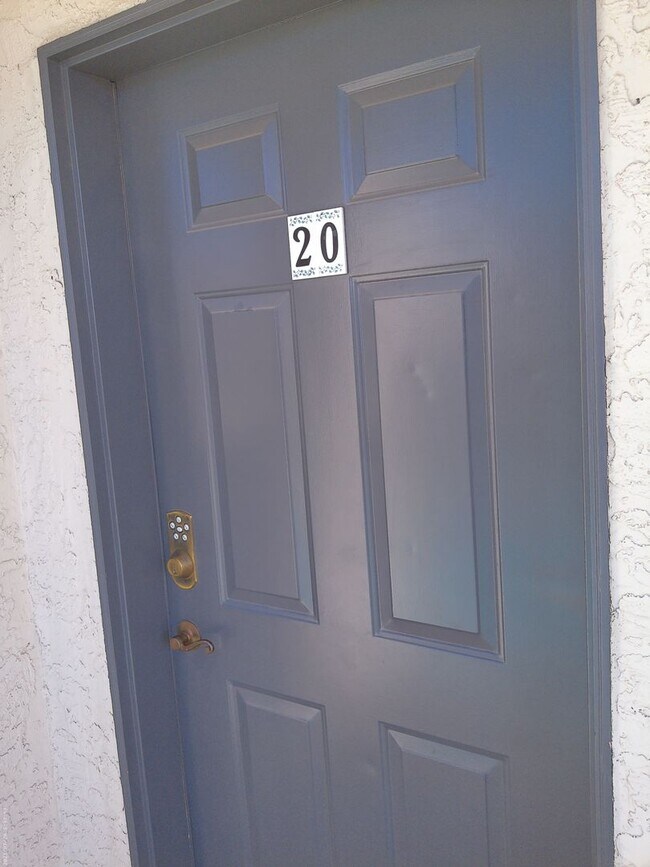 Photo - Cozy Studio in Rio Del Sol  Available Now